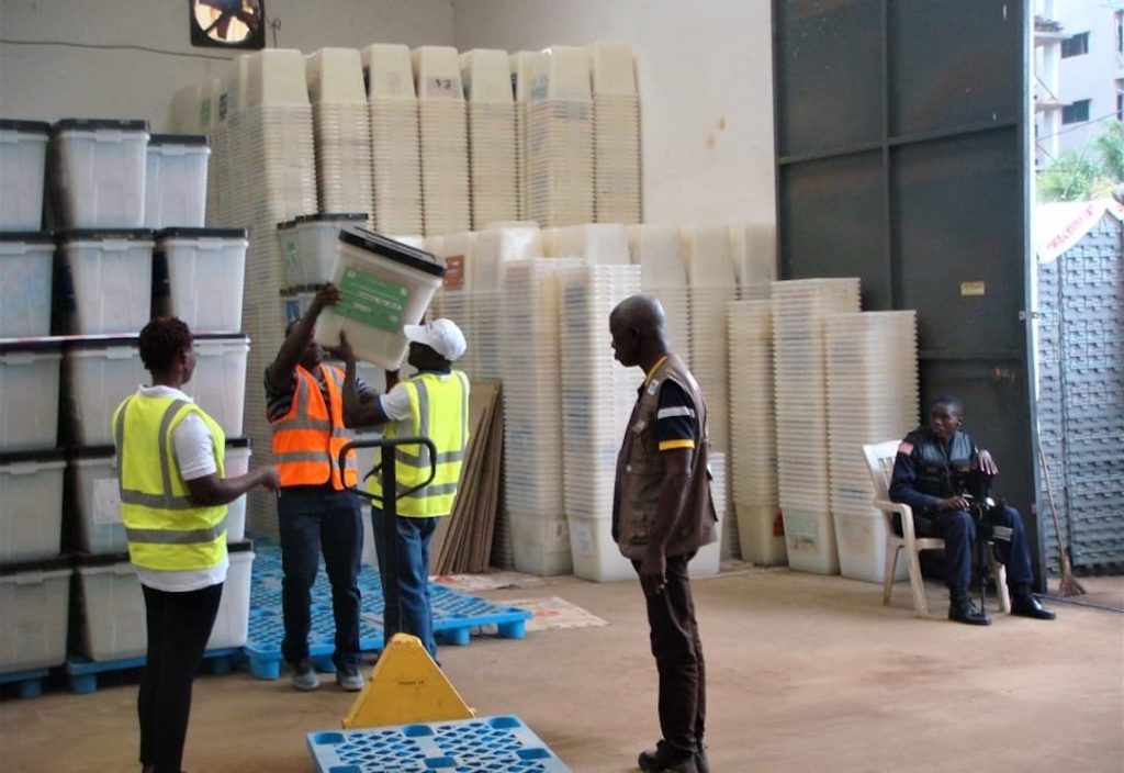 ec-undp-jtf-liberia-news-national-elections-commission-receives-and-begins-deploying-ballot-papers-in-advance-of-the-10-october-2017-general-elections